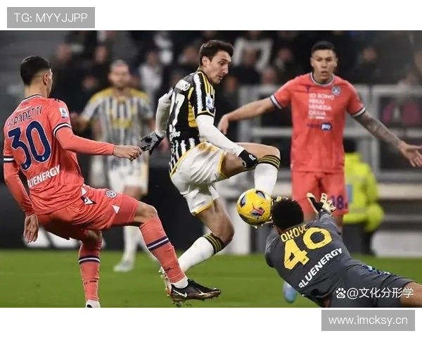 尤文图斯依赖老将战略难题持续,阶段性表现受限对赛季走势形成制约 尤文图斯依赖老将战略难题持续,阶段性表现受限对赛季走势形成制约