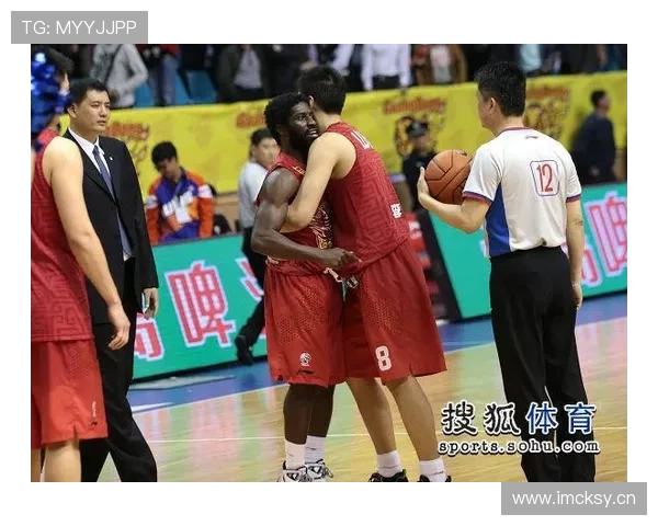 中止比赛规则详解:哪些情况必须暂停,裁判如何判罚? 中止比赛规则详解:哪些情况必须暂停,裁判如何判罚?