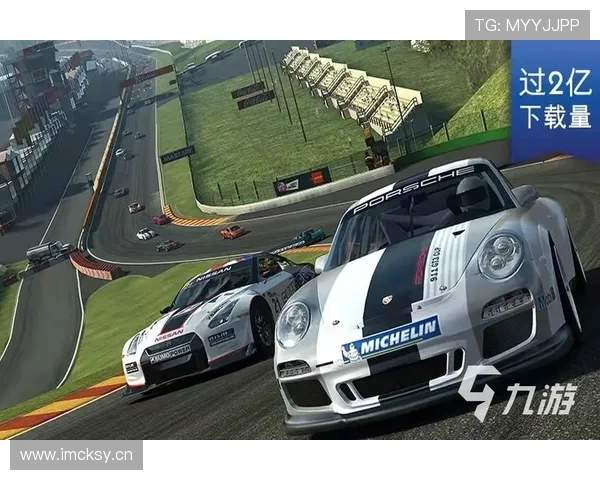 乔恩·琼斯赛后直接换豪车，跟训练服倒是格格不入啊这配置也太让人羡慕了